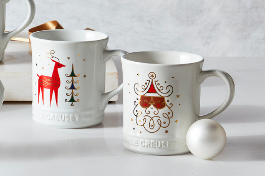 elegant mug with gold handle