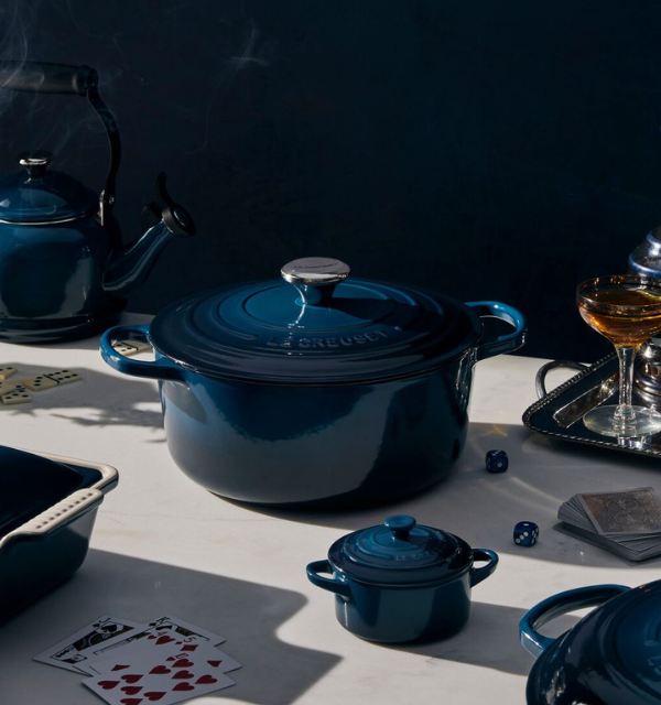 Nuit items on a tabletop